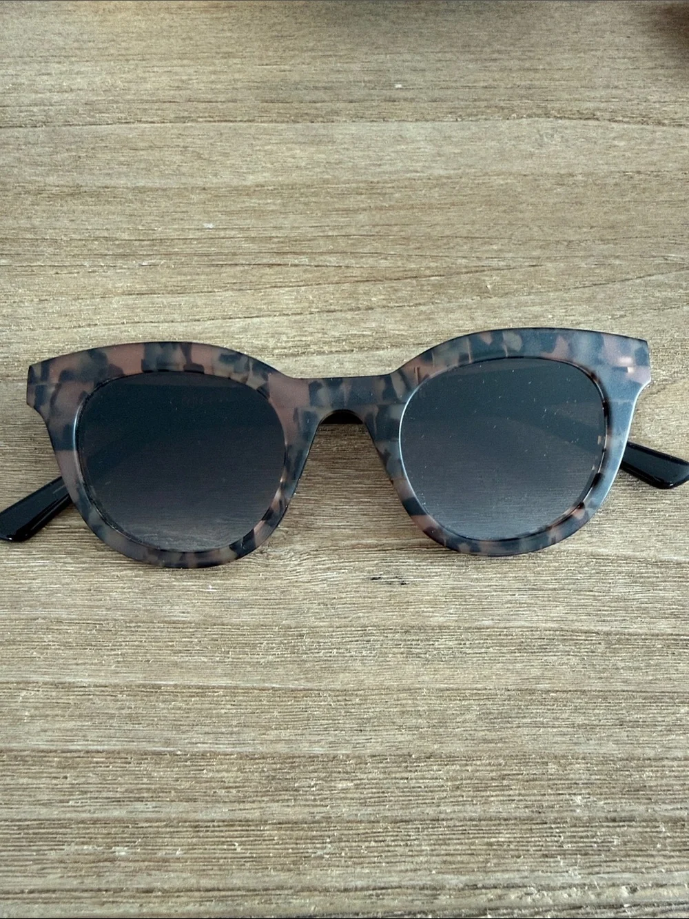 Tortoiseshell Sunglasses - pink Brown Pattern